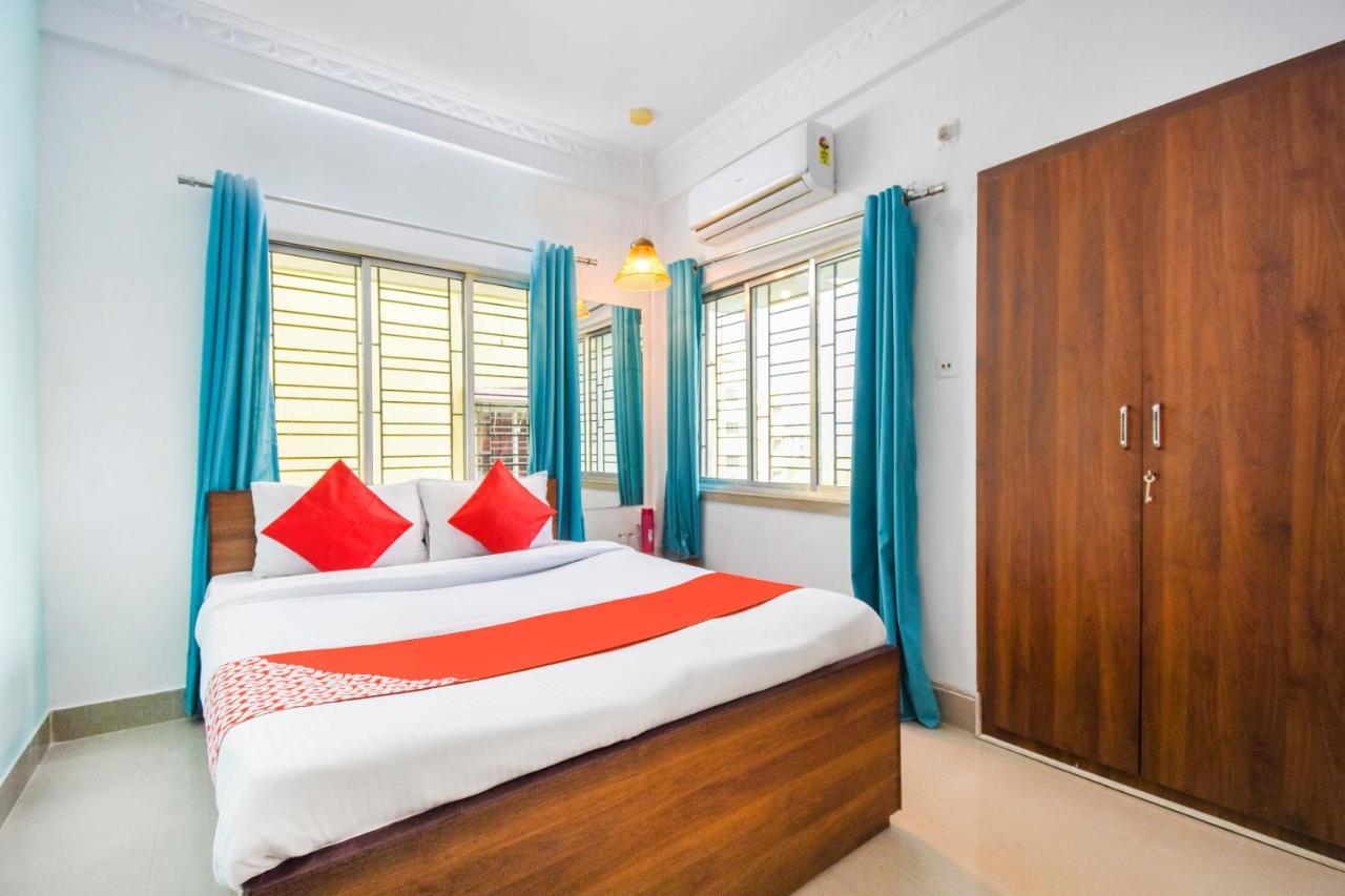 Oyo Flagship Mishika Homes Calcutta Exteriör bild